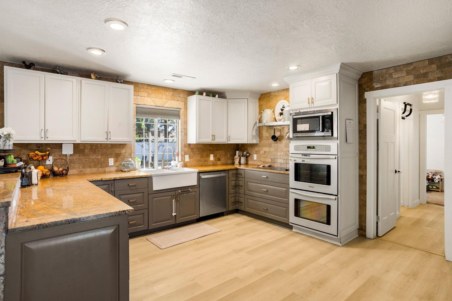 SANTA CLARA HEIGHTS - Residential