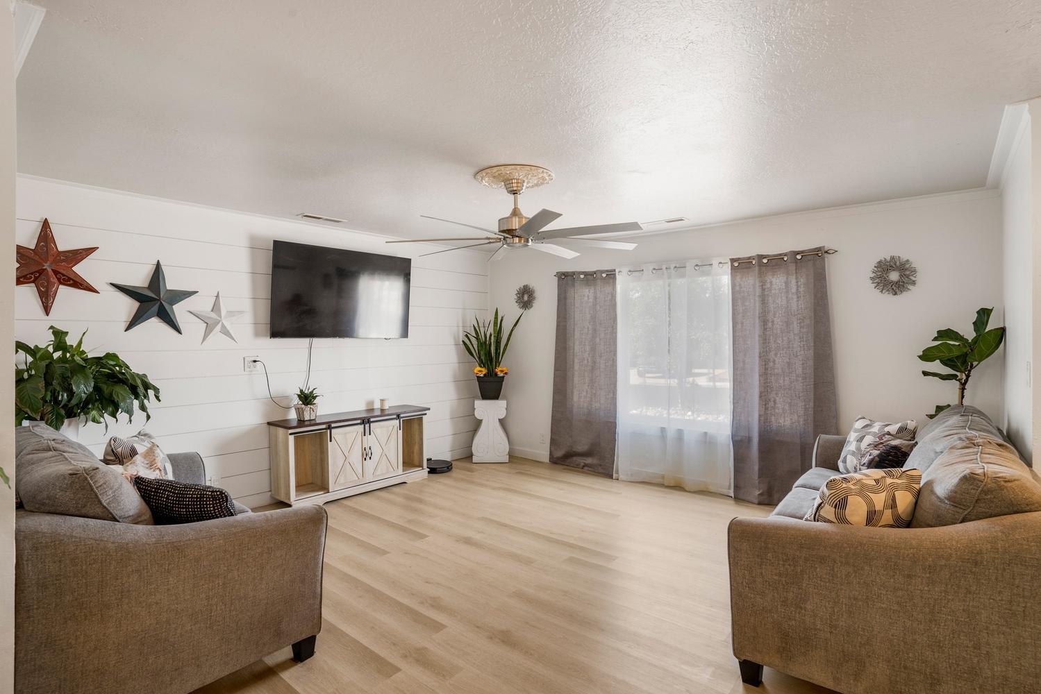 SANTA CLARA HEIGHTS - Residential