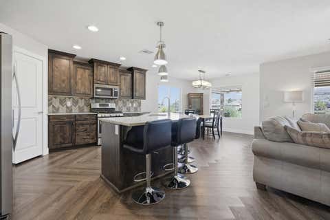 Tiny photo for 2261 Tonaquint DR 43 #43, Saint George, UT 84770 (MLS # 26-274953)