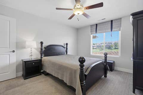 Tiny photo for 2261 Tonaquint DR 43 #43, Saint George, UT 84770 (MLS # 26-274953)