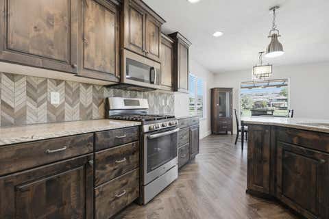 Tiny photo for 2261 Tonaquint DR 43 #43, Saint George, UT 84770 (MLS # 26-274953)
