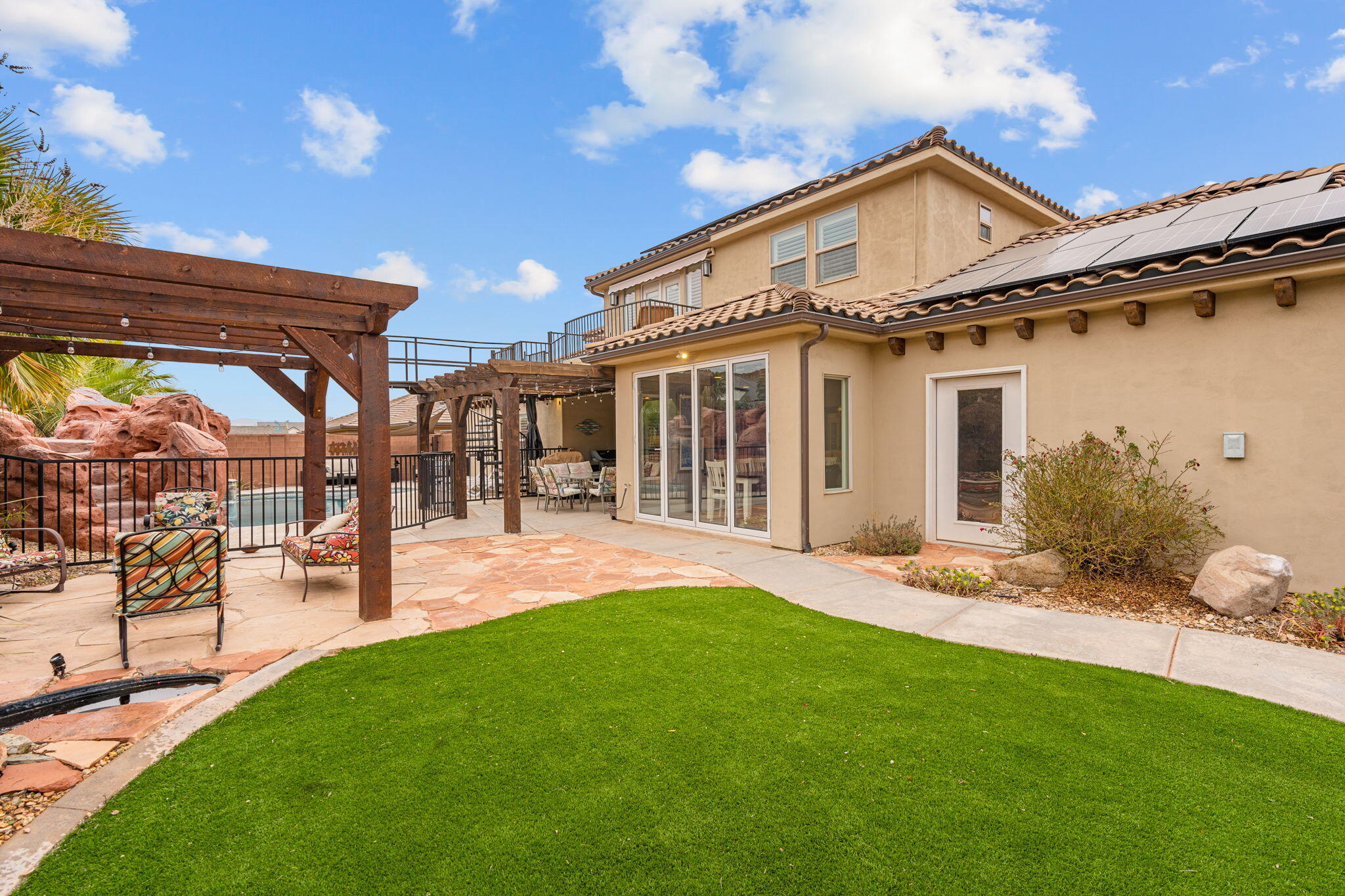 SUN VALLEY ESTATES - Residential