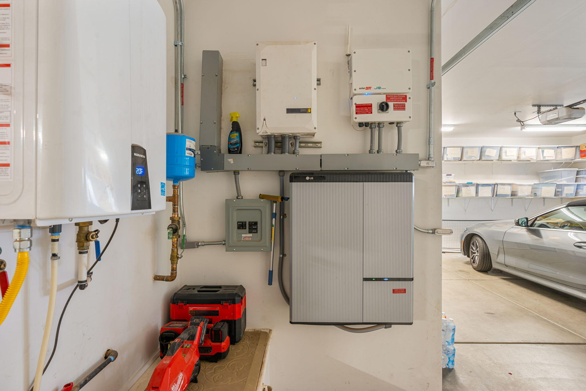 SUN VALLEY ESTATES - Residential