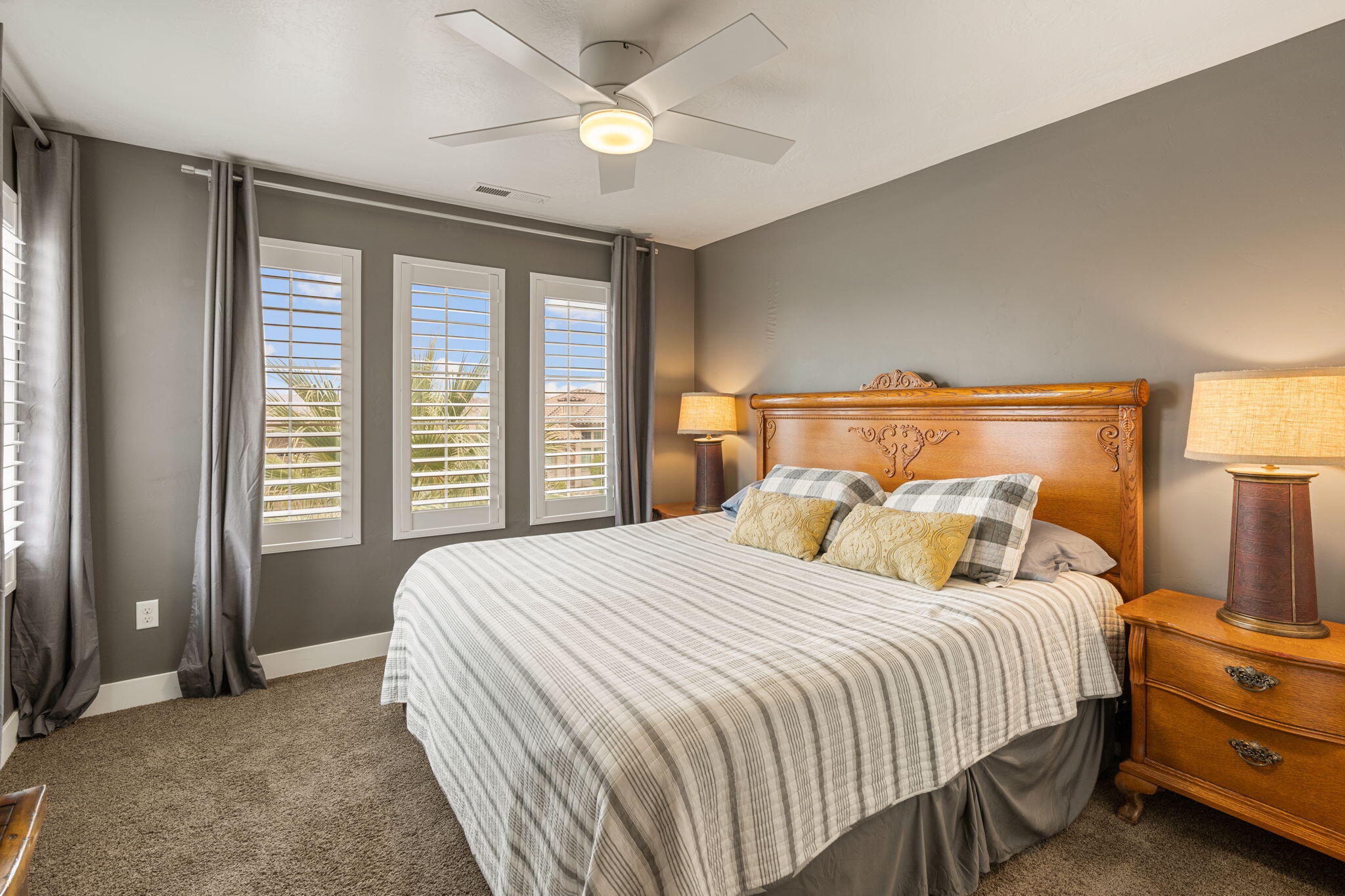 SUN VALLEY ESTATES - Residential