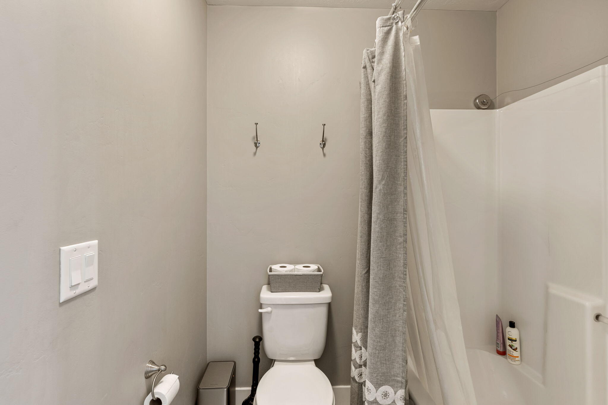 SUN VALLEY ESTATES - Residential