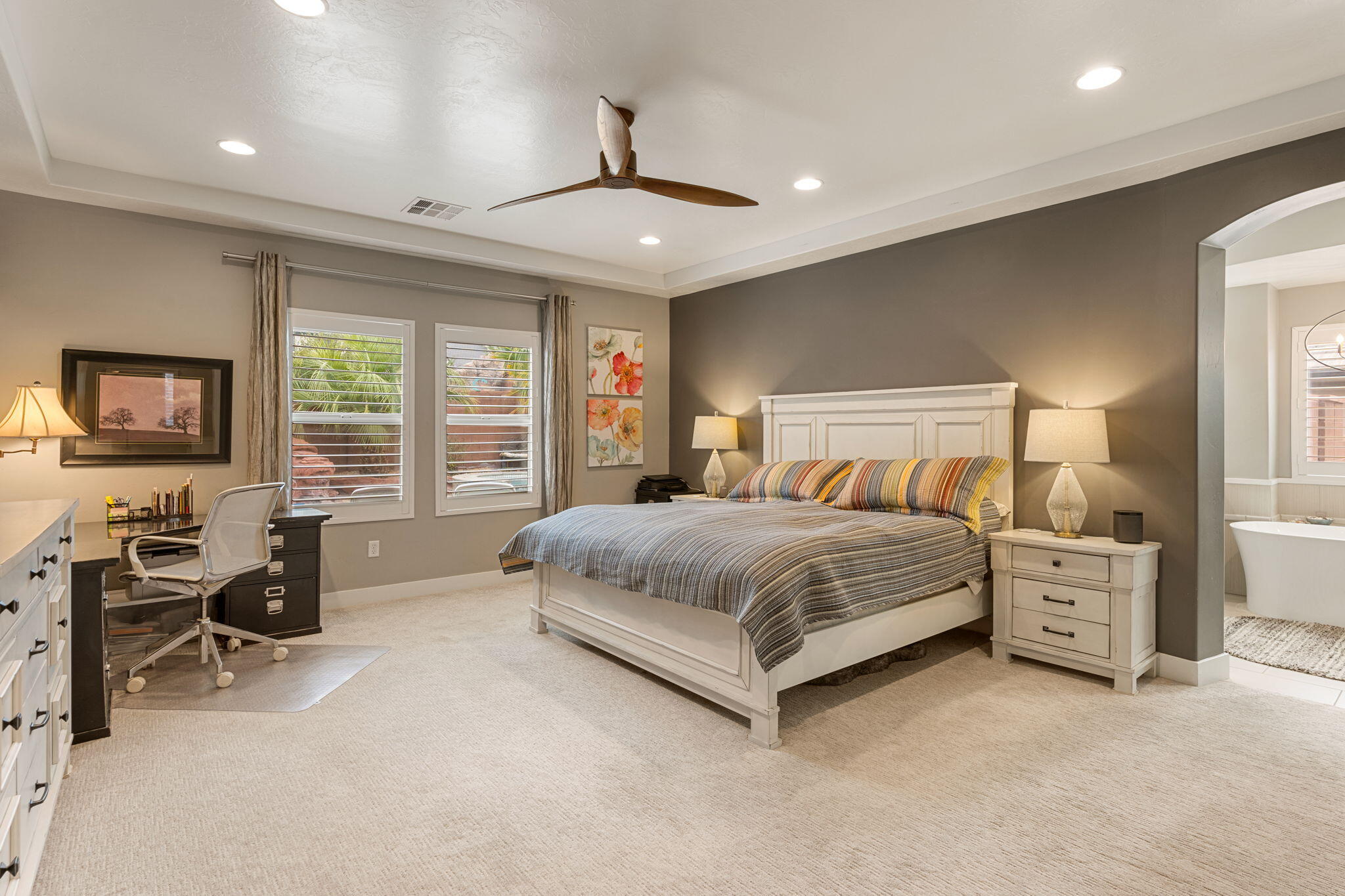 SUN VALLEY ESTATES - Residential