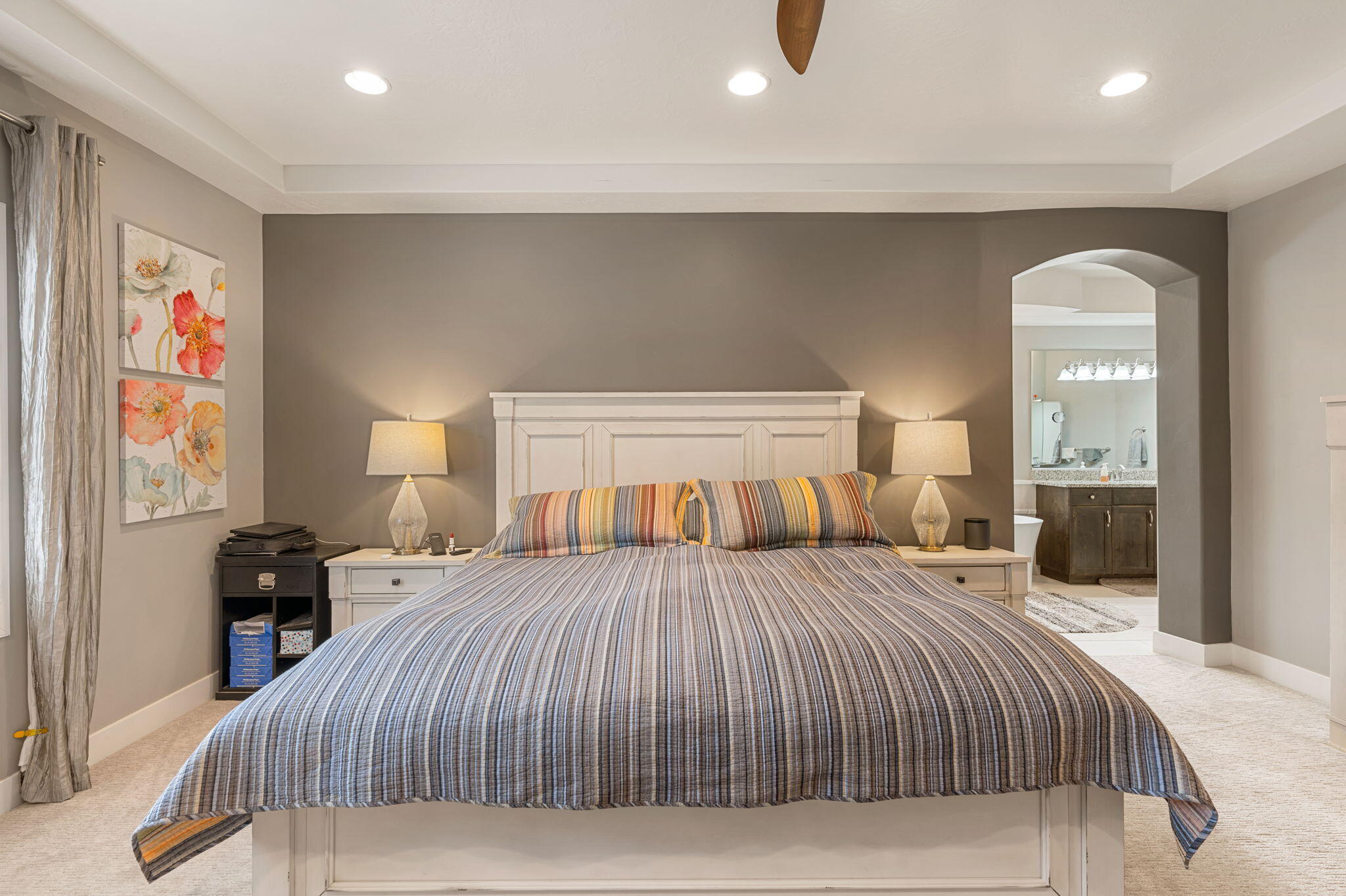 SUN VALLEY ESTATES - Residential