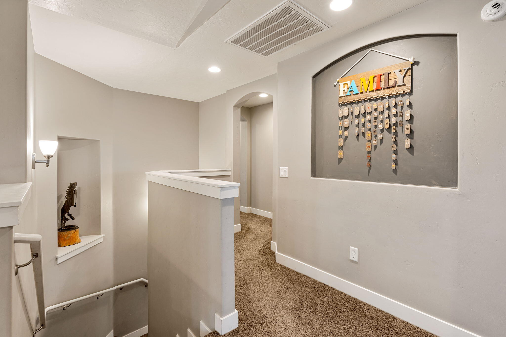 SUN VALLEY ESTATES - Residential