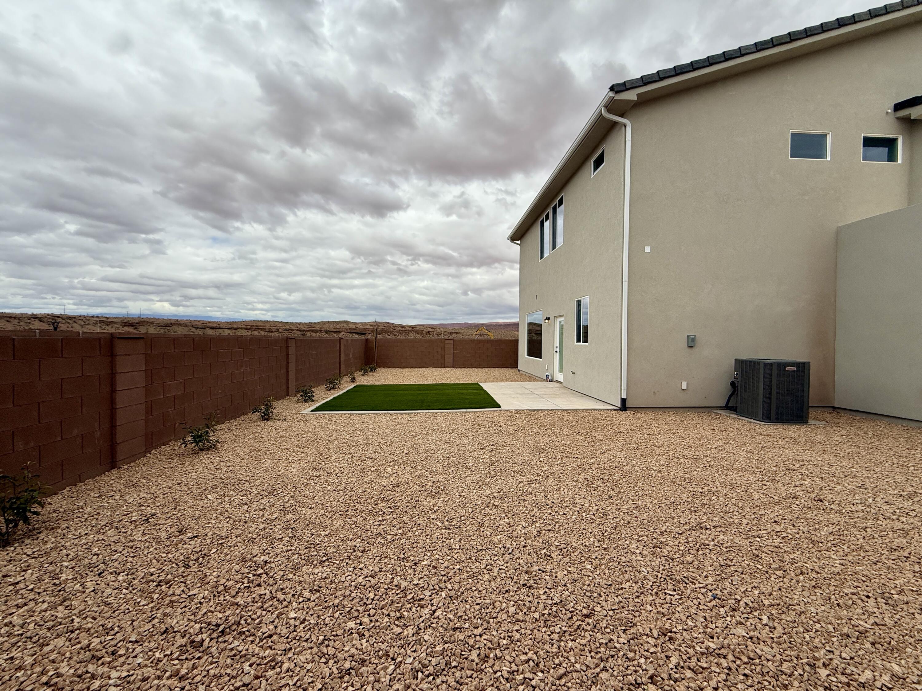 DESERT RESERVE - Residential