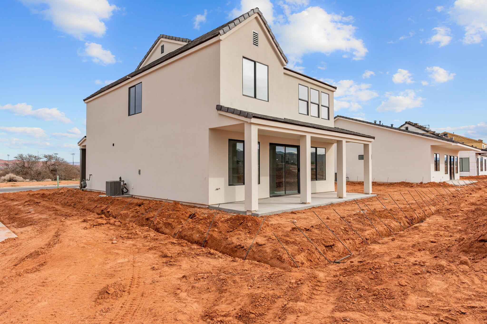 PIONEER POINTE - Residential