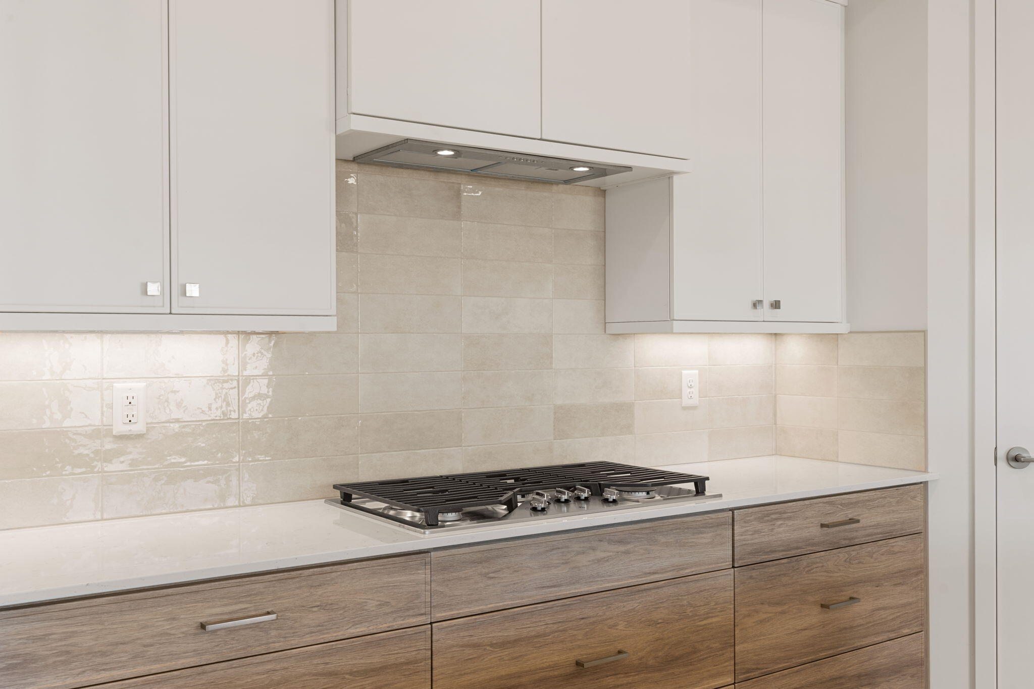 PIONEER POINTE - Residential