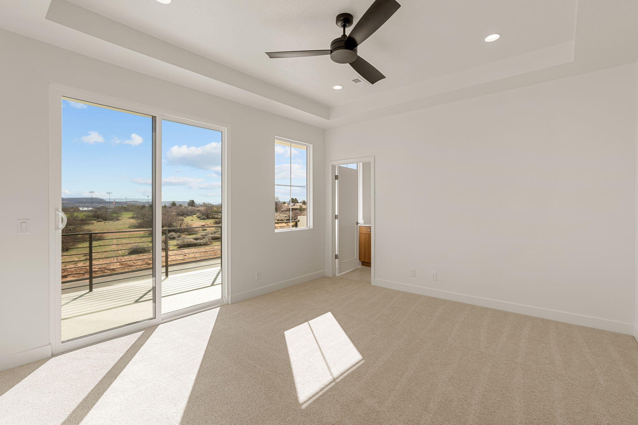 PIONEER POINTE - Residential