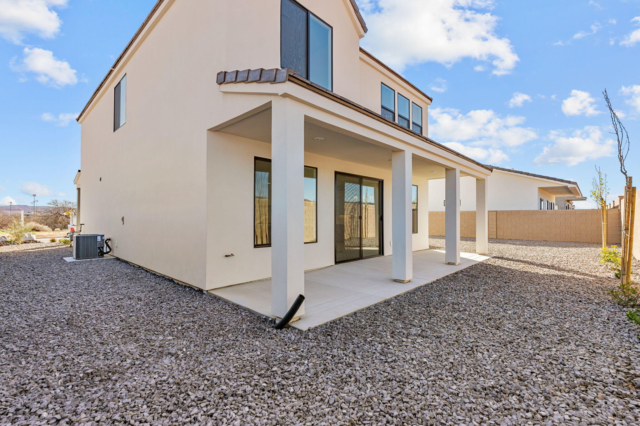 PIONEER POINTE - Residential