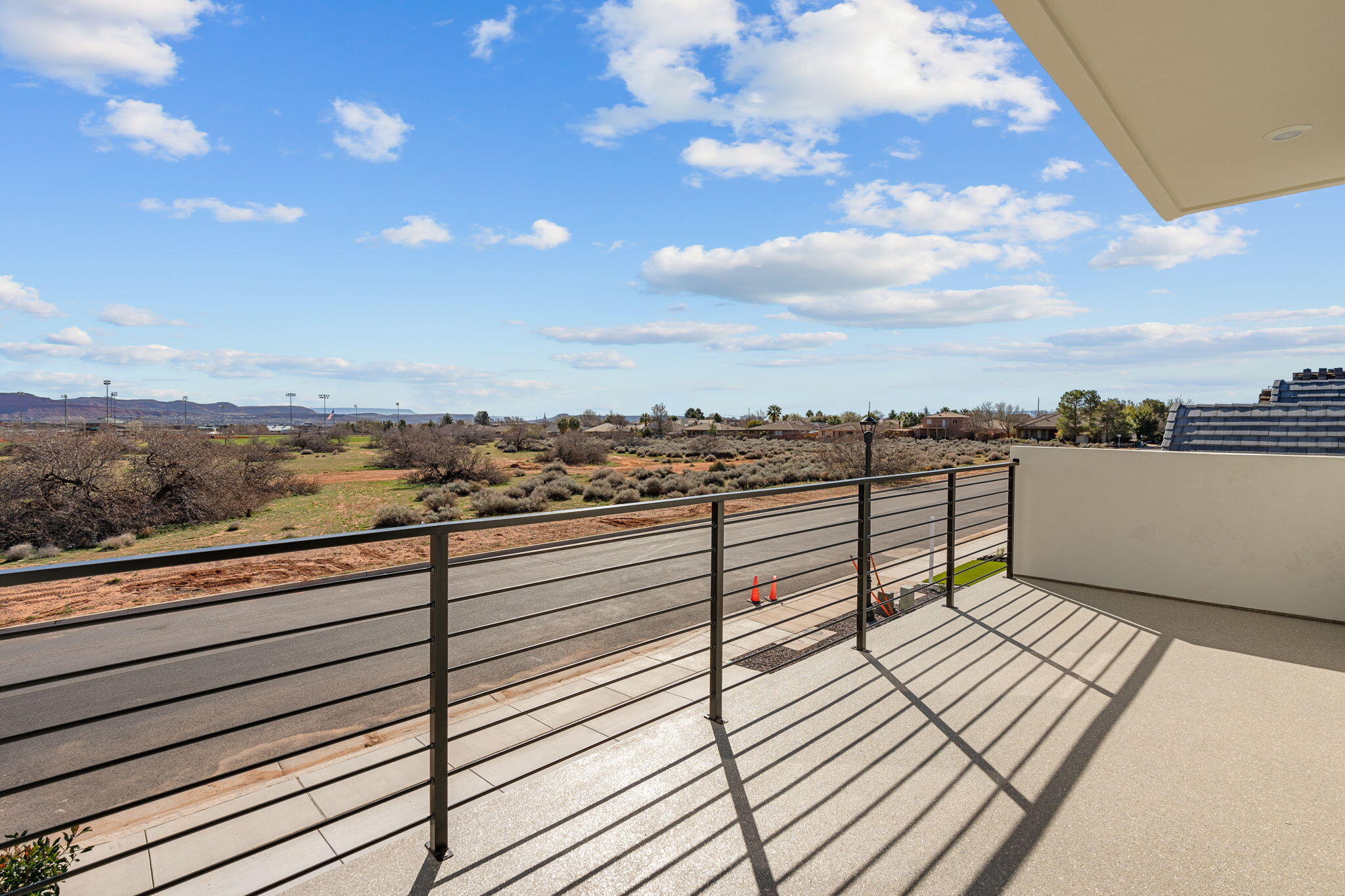 PIONEER POINTE - Residential