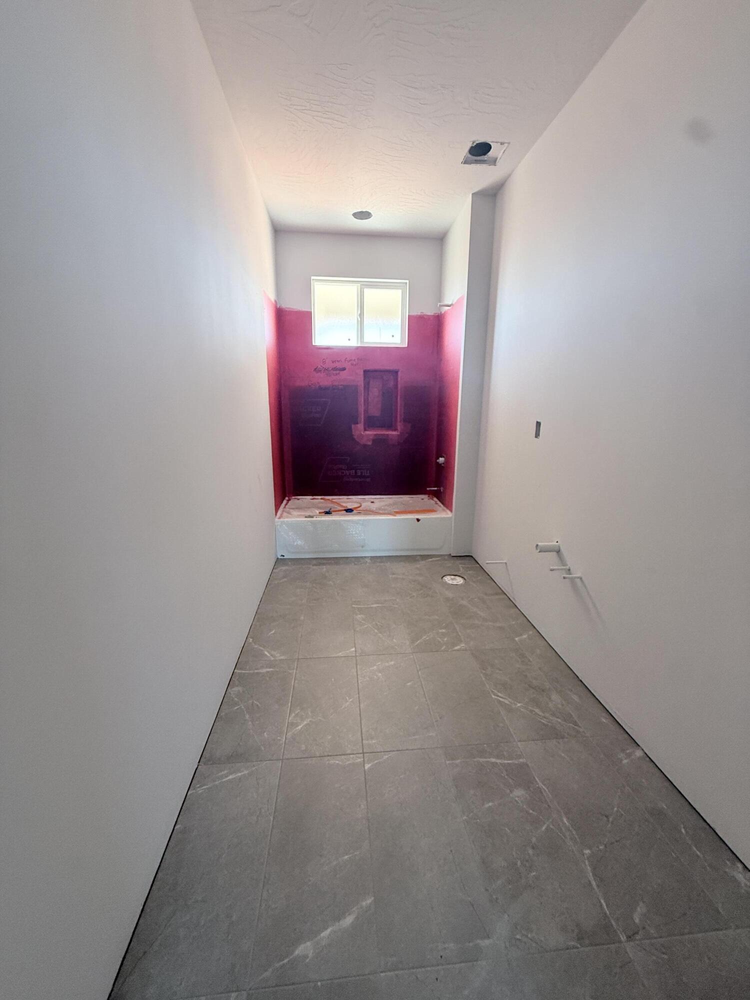 FRANKLIN FIELDS - Residential