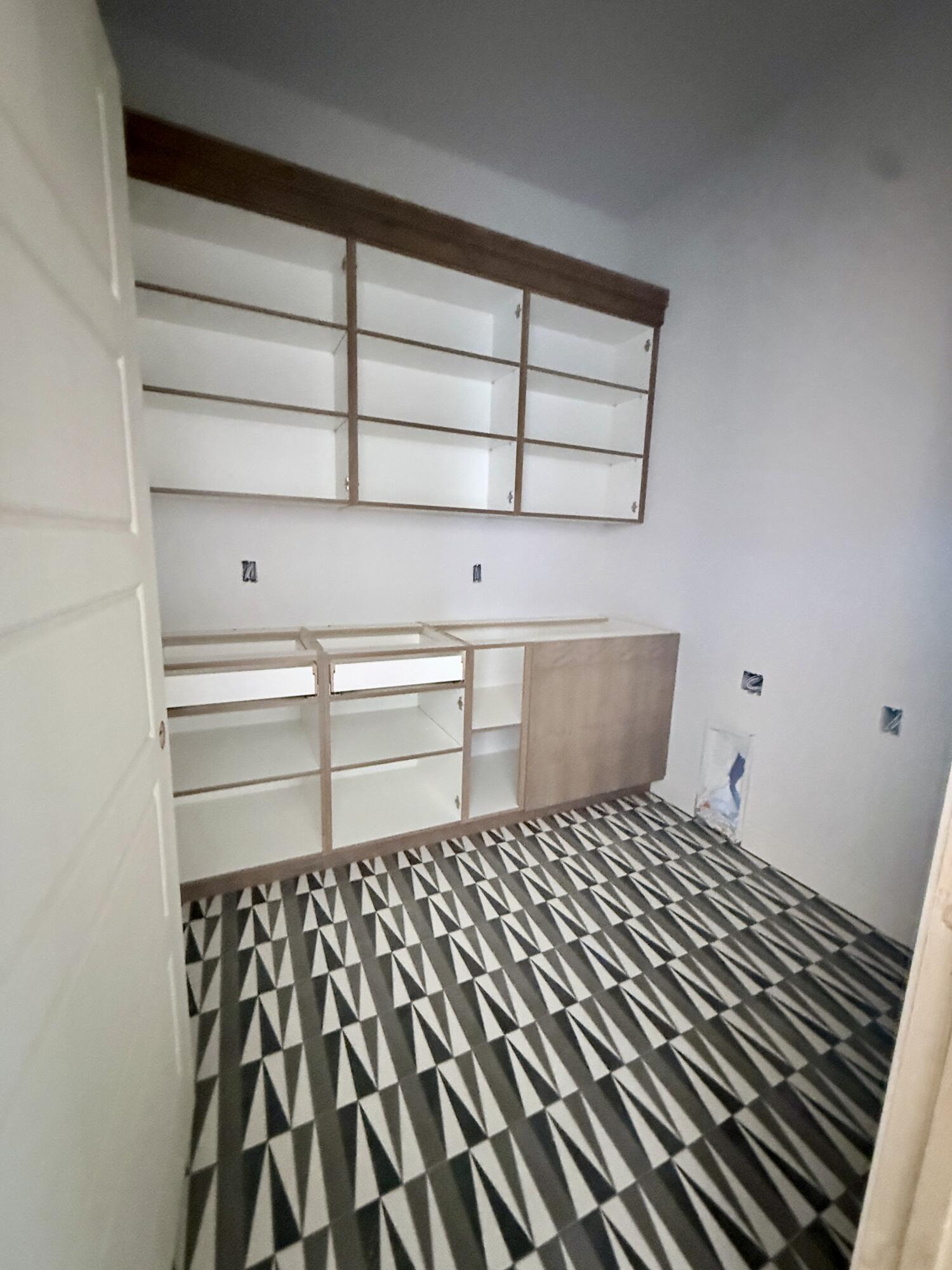 FRANKLIN FIELDS - Residential