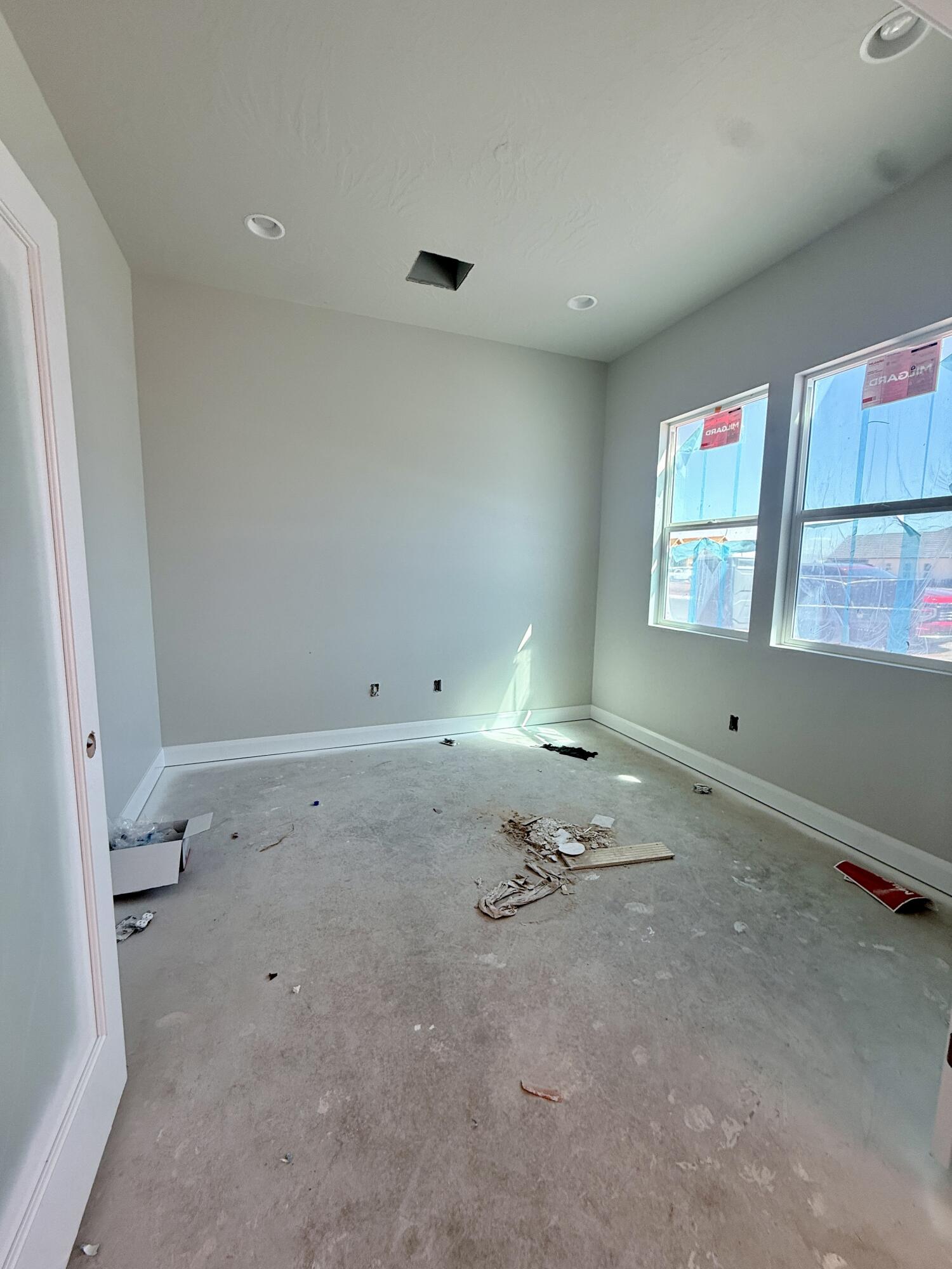 FRANKLIN FIELDS - Residential