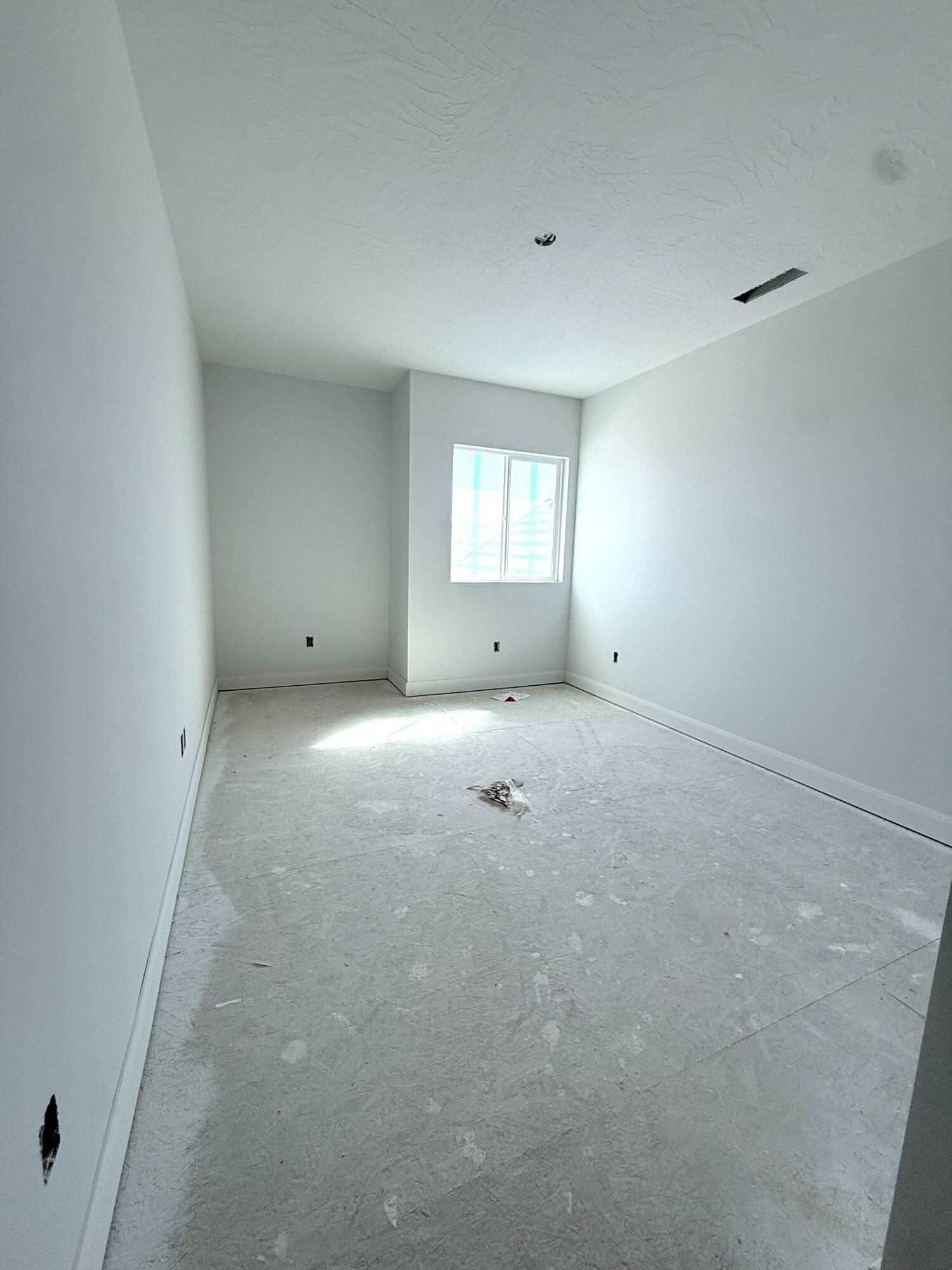 FRANKLIN FIELDS - Residential