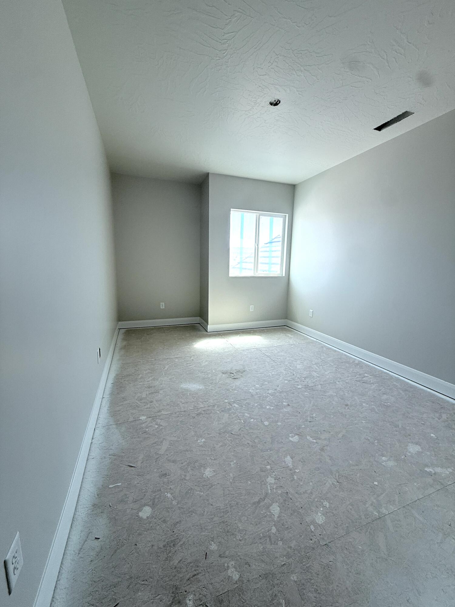 FRANKLIN FIELDS - Residential