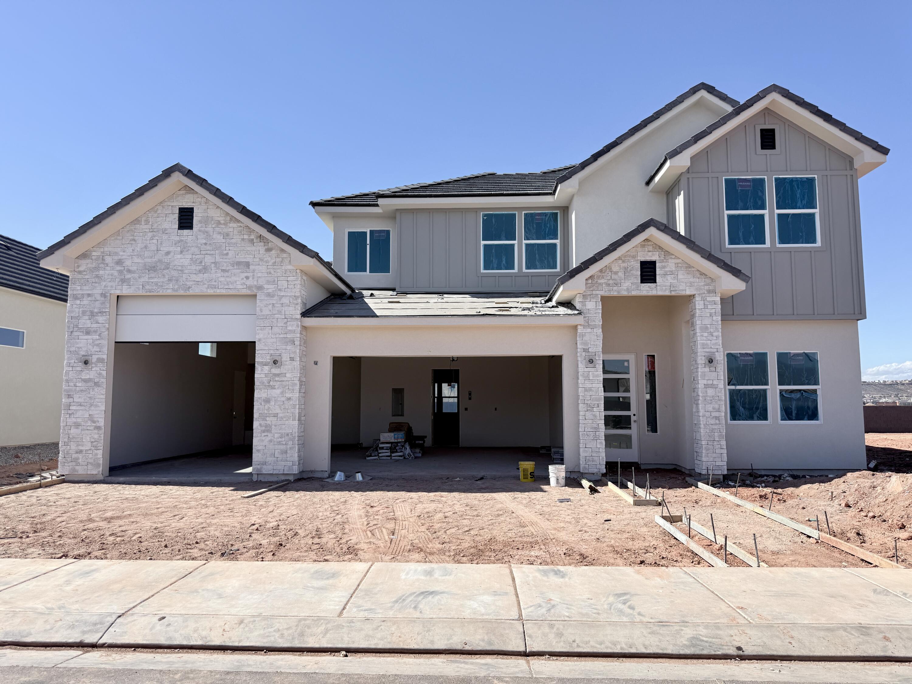 FRANKLIN FIELDS - Residential