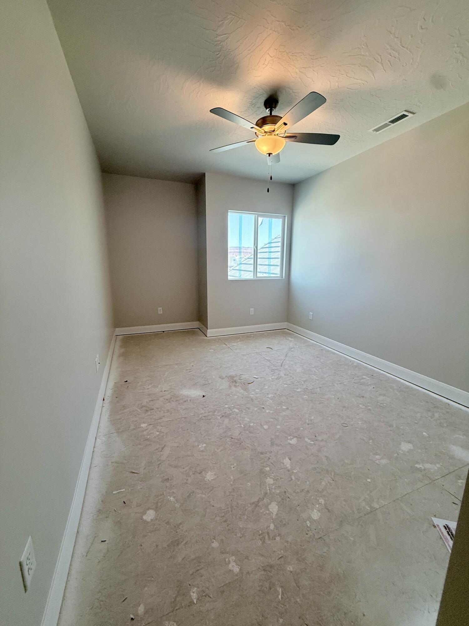 FRANKLIN FIELDS - Residential