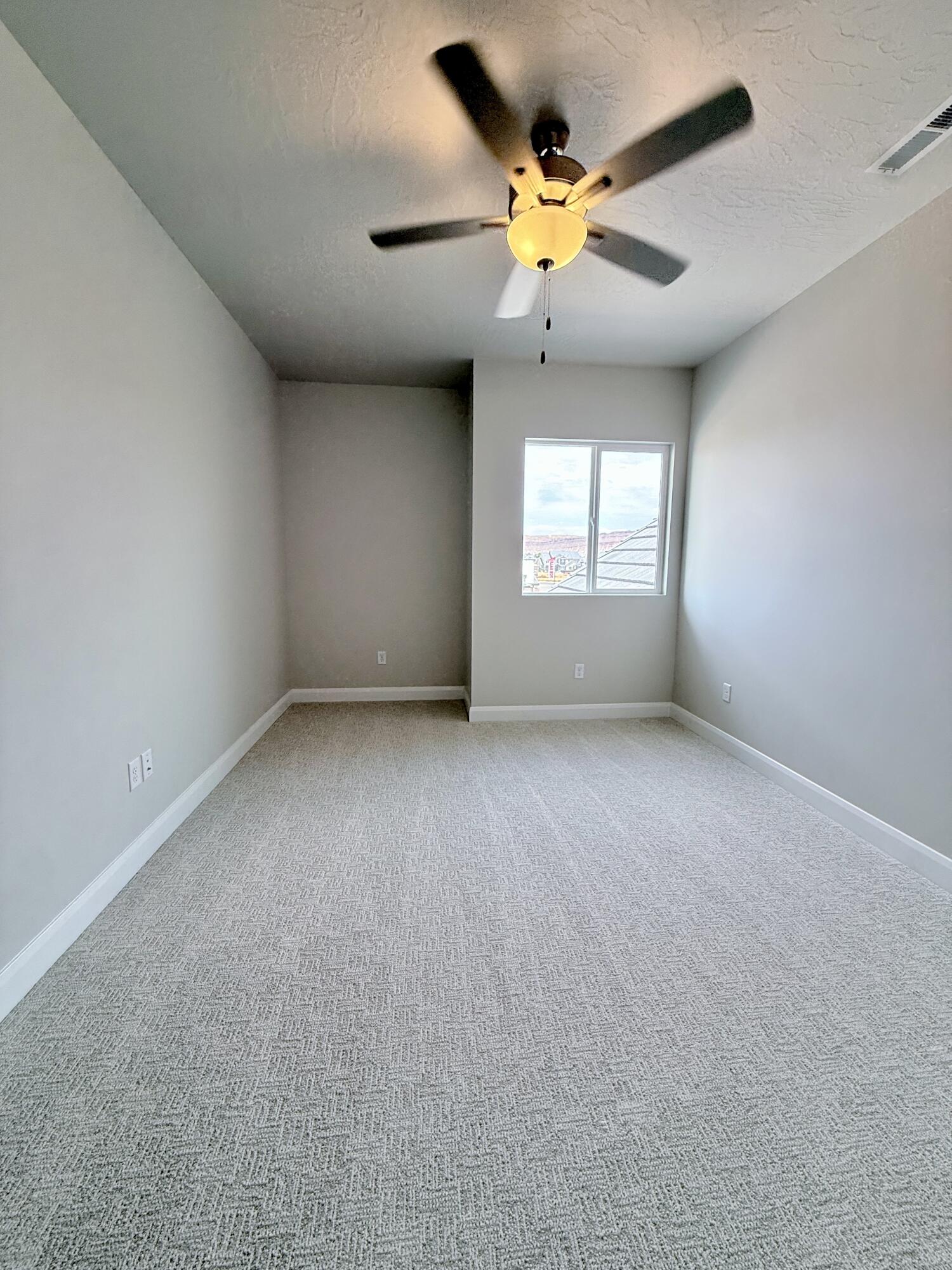 FRANKLIN FIELDS - Residential