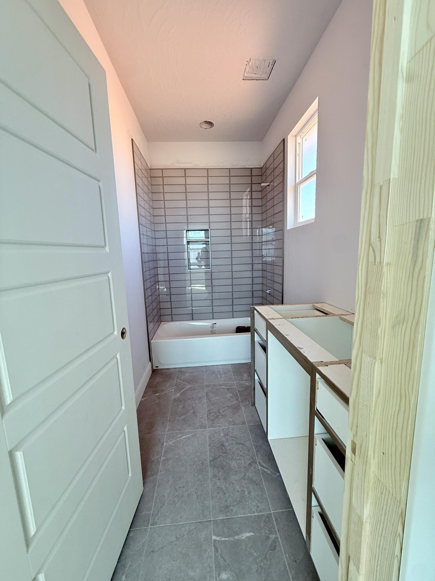 FRANKLIN FIELDS - Residential