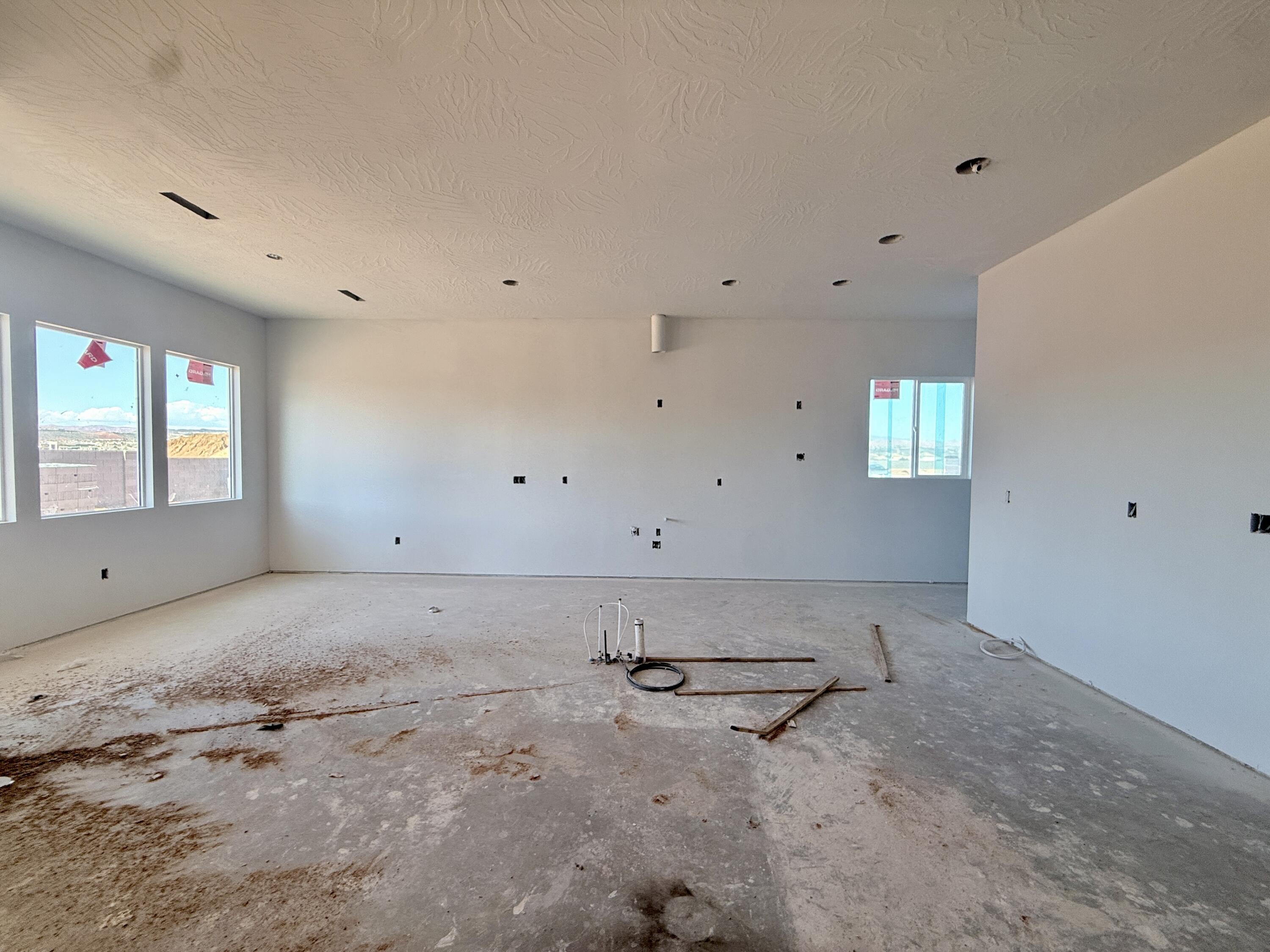 FRANKLIN FIELDS - Residential