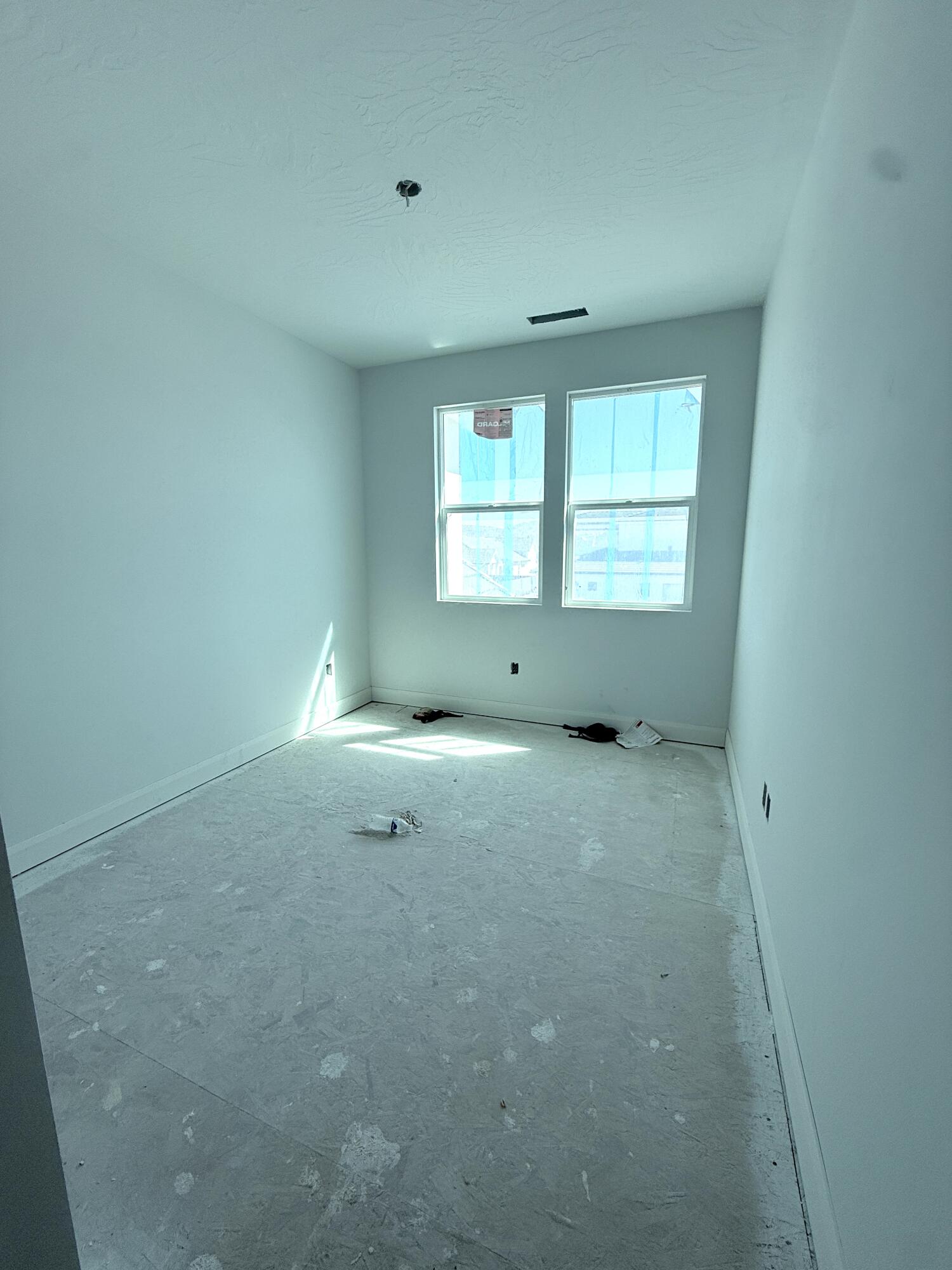 FRANKLIN FIELDS - Residential