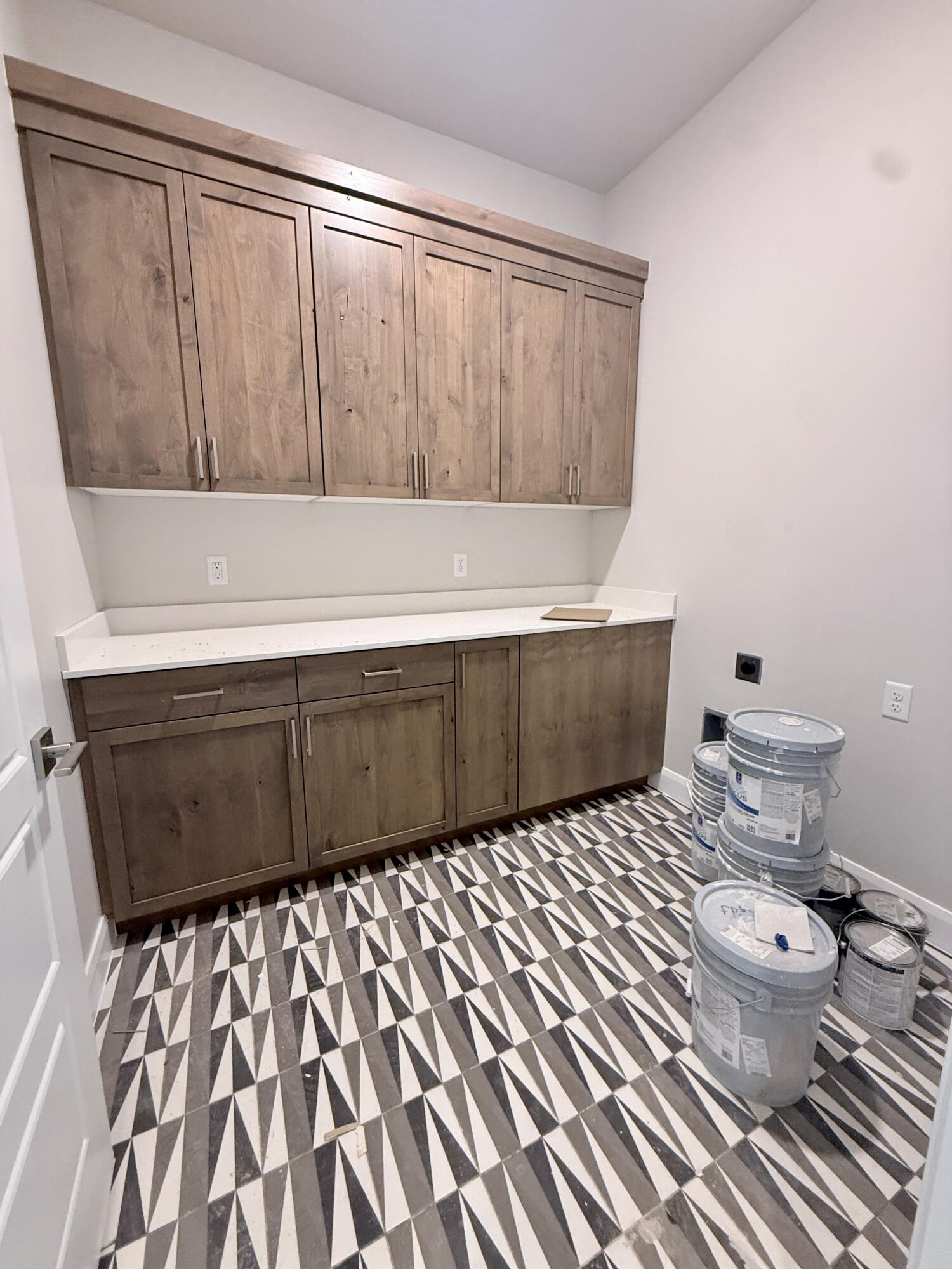 FRANKLIN FIELDS - Residential