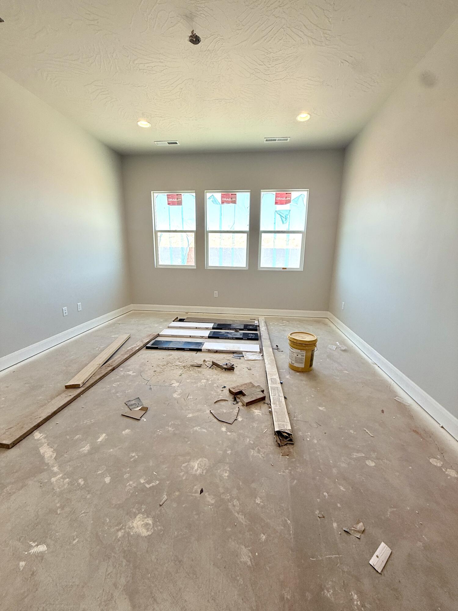 FRANKLIN FIELDS - Residential