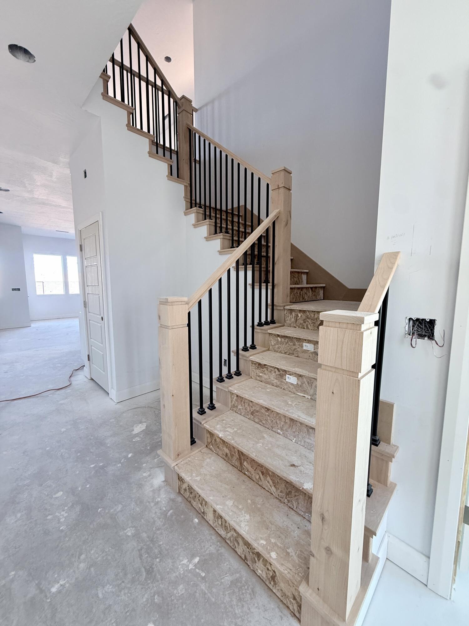 FRANKLIN FIELDS - Residential