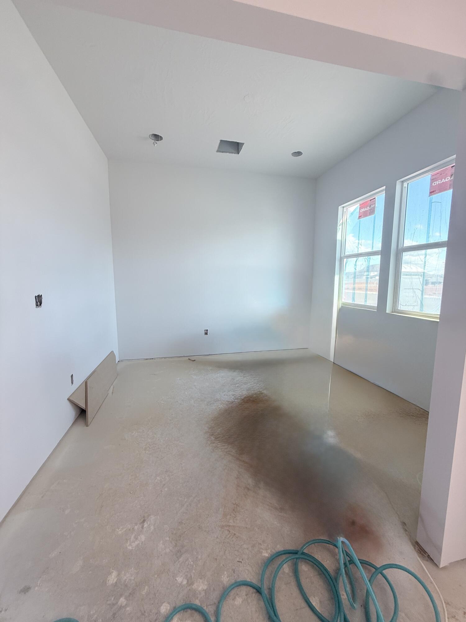 FRANKLIN FIELDS - Residential