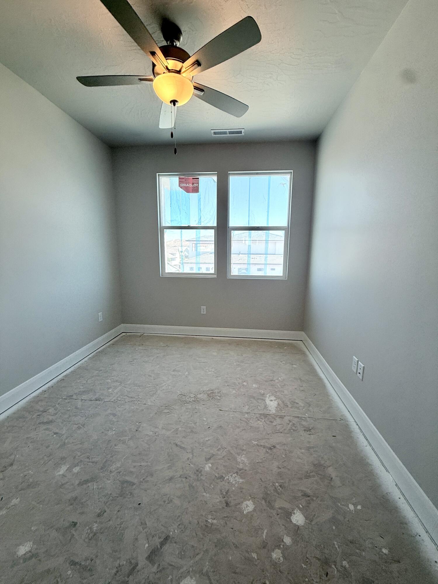 FRANKLIN FIELDS - Residential