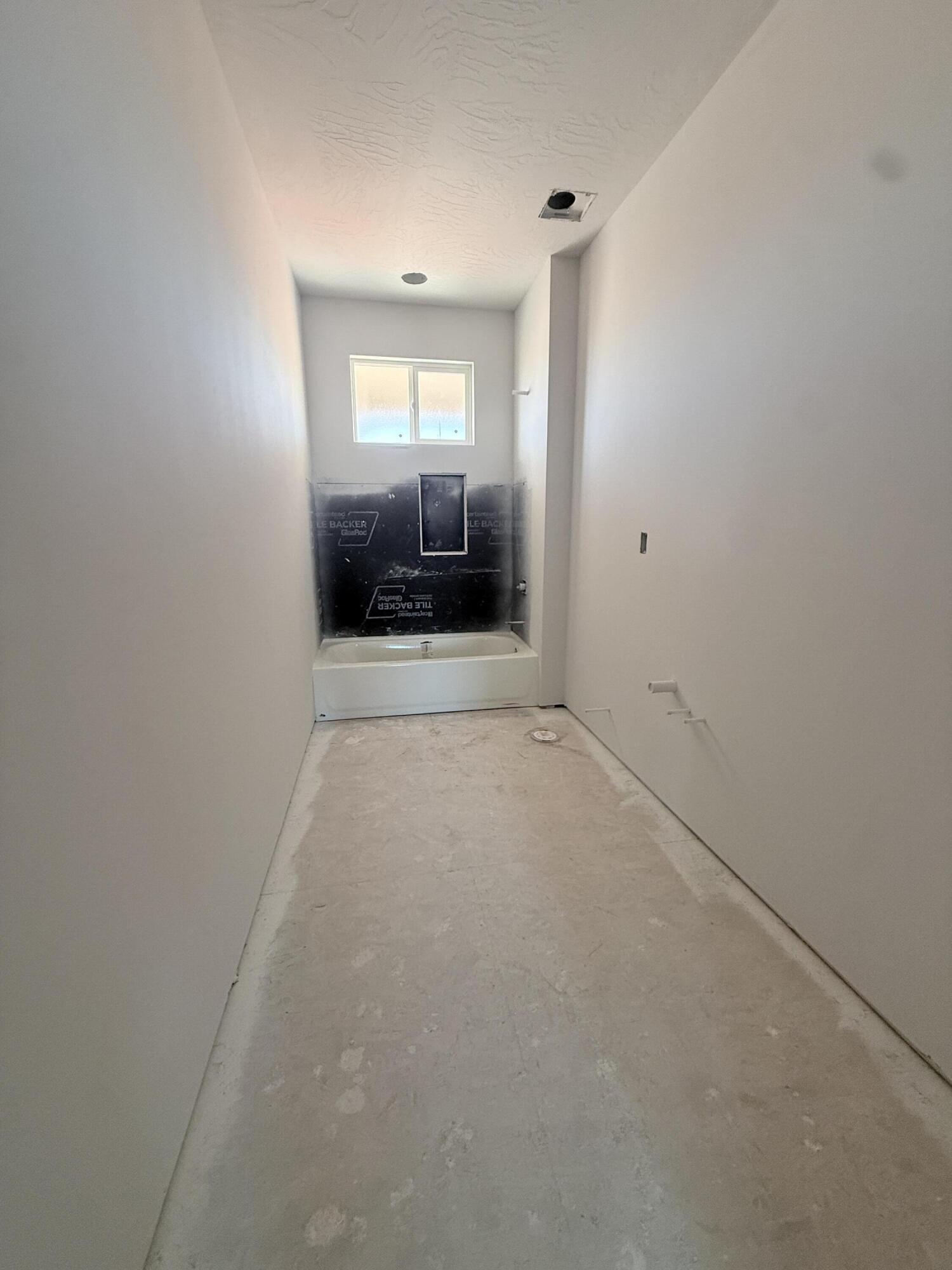 FRANKLIN FIELDS - Residential