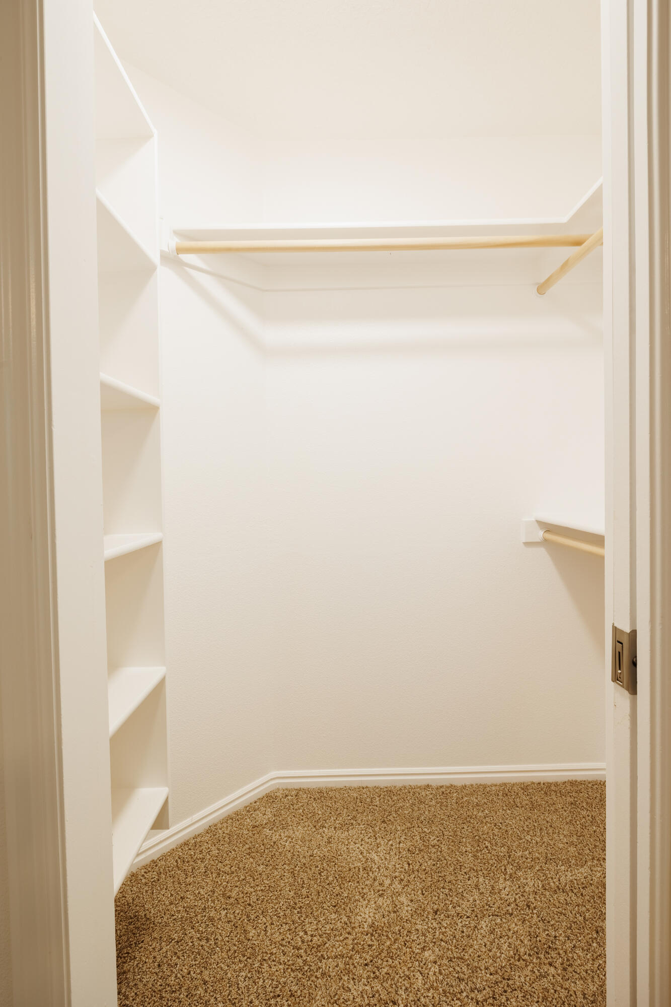 VILLAGE - Residential