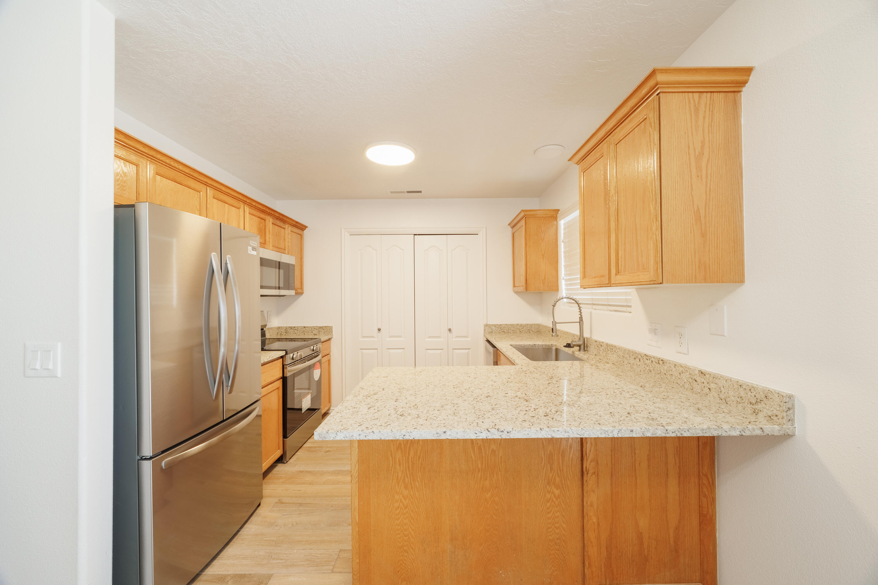 VILLAGE - Residential