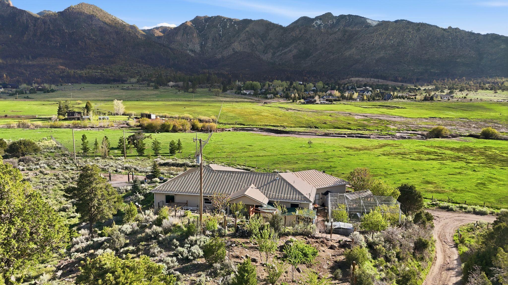 PINE VALLEY RETREAT - Residential