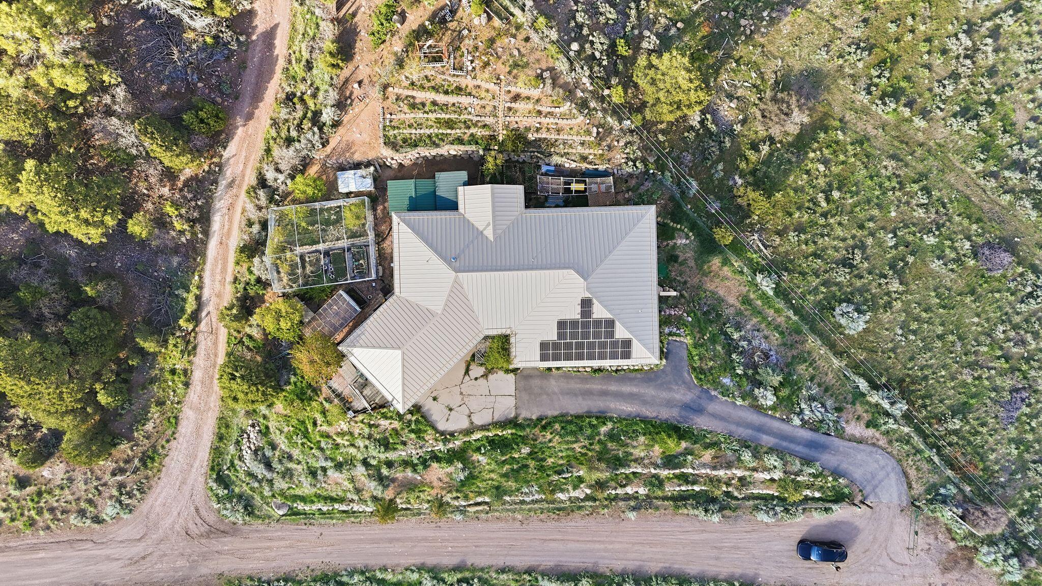 PINE VALLEY RETREAT - Residential