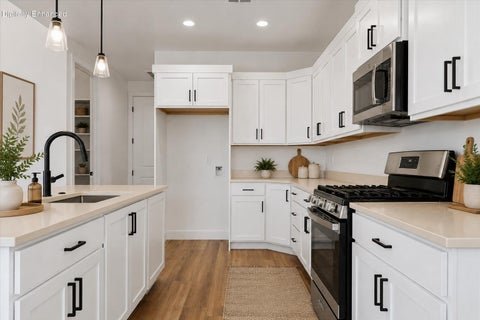 Tiny photo for 2223 W 380 S, Hurricane, UT 84737 (MLS # 26-273274)
