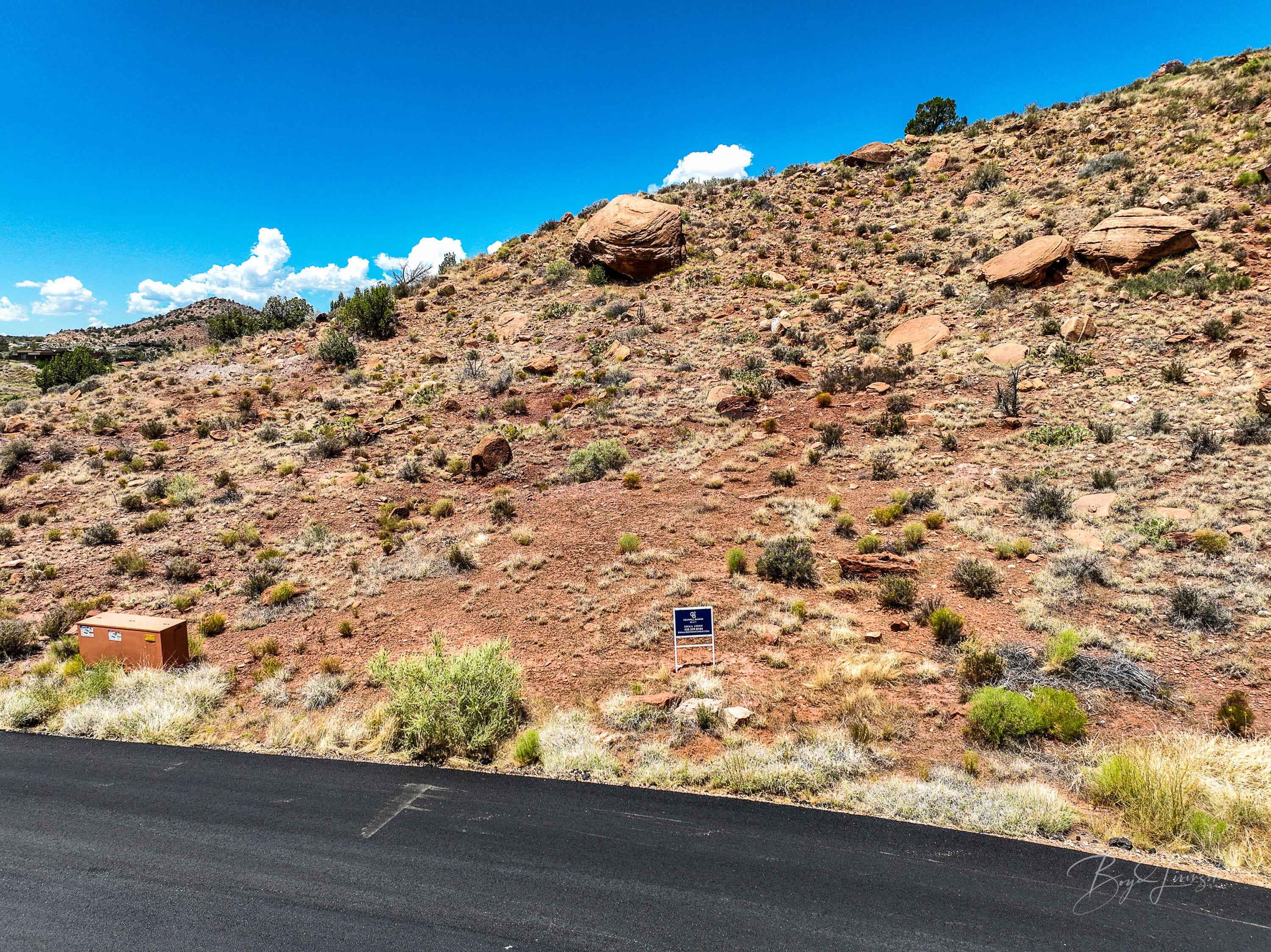 ANASAZI PLATEAU - Land