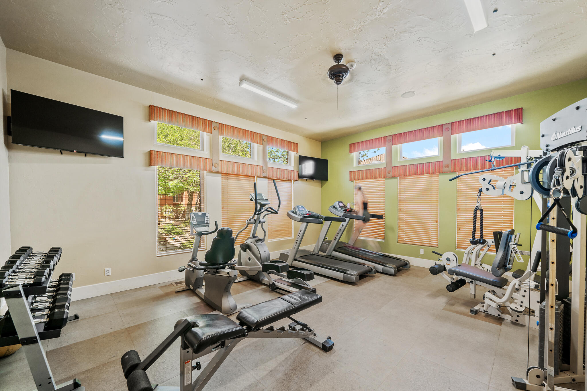 VILLAS AT SIENNA HILLS - Residential