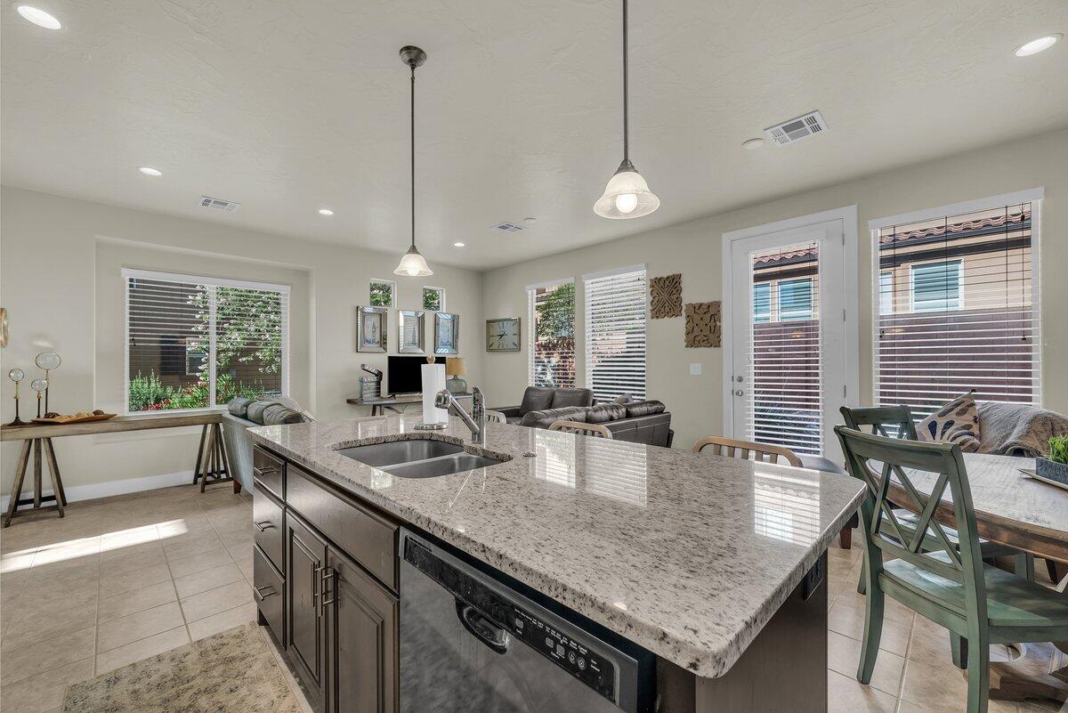 VILLAS AT SIENNA HILLS - Residential