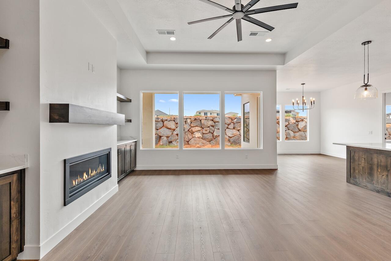 SAND HOLLOW VILLAGE - Residential