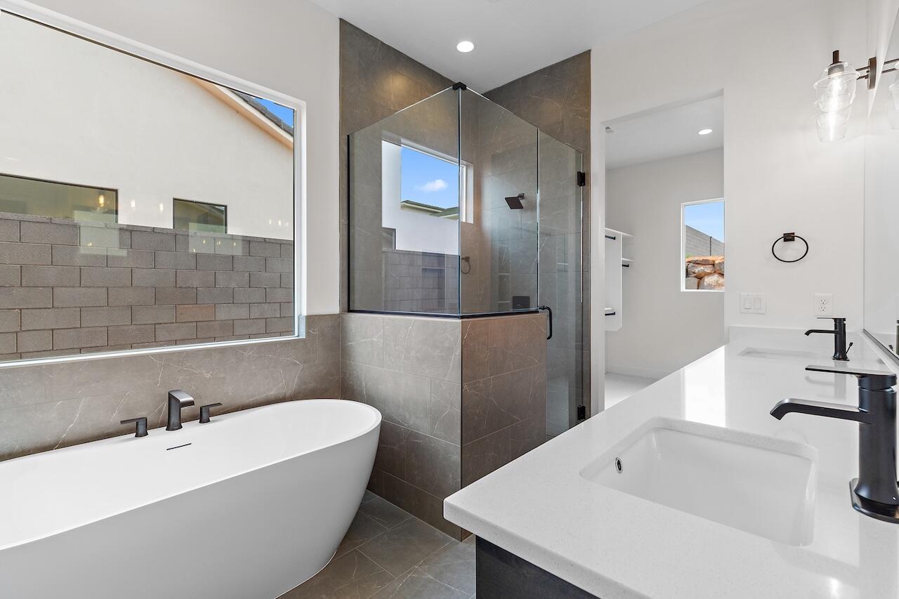 SAND HOLLOW VILLAGE - Residential