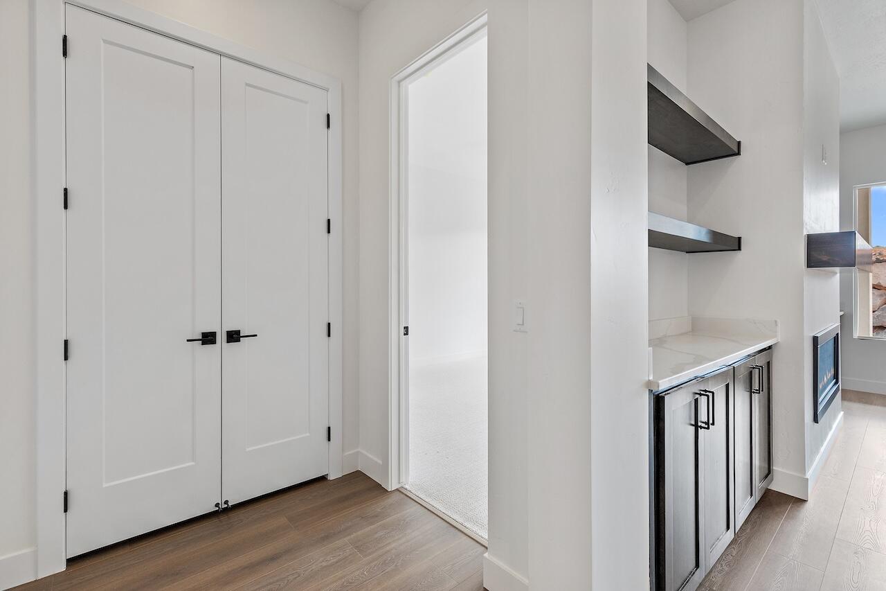 SAND HOLLOW VILLAGE - Residential