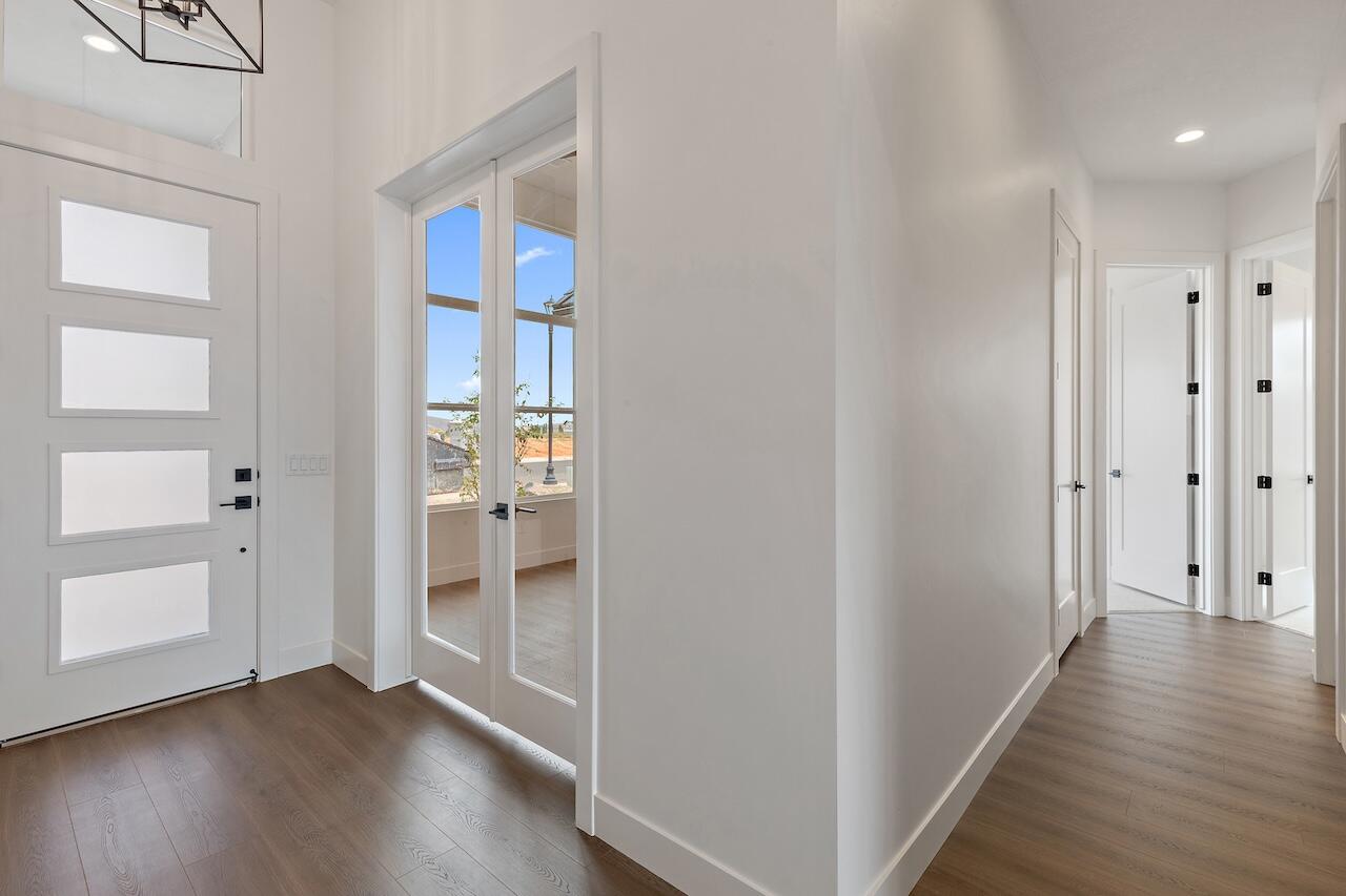 SAND HOLLOW VILLAGE - Residential