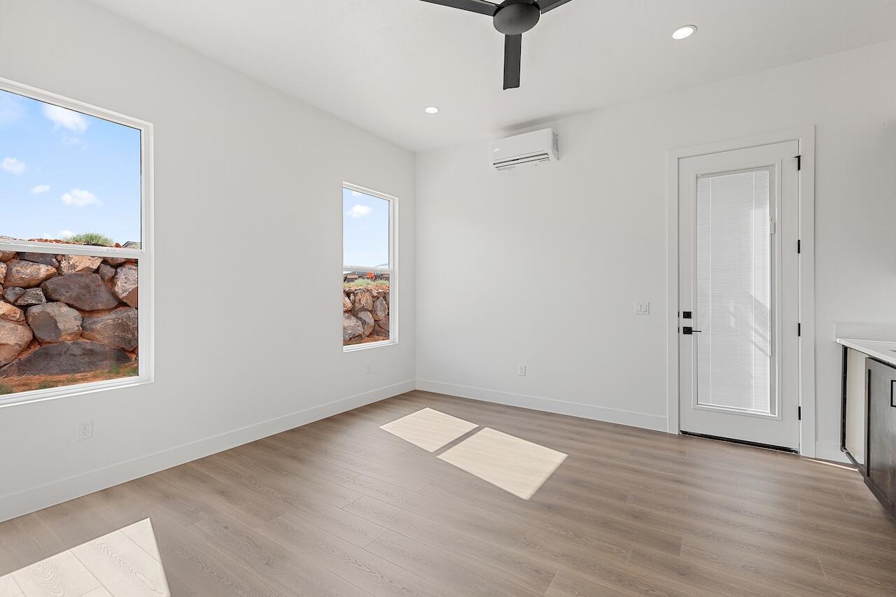 SAND HOLLOW VILLAGE - Residential