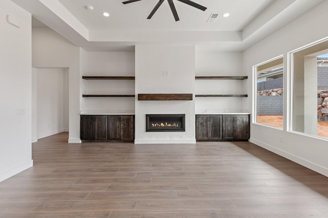 SAND HOLLOW VILLAGE - Residential