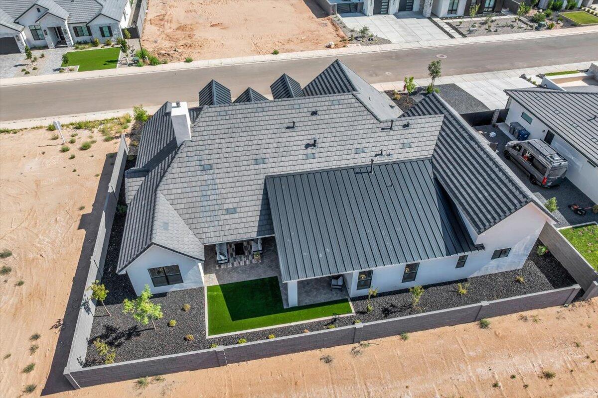 MOORLAND PARK - Residential